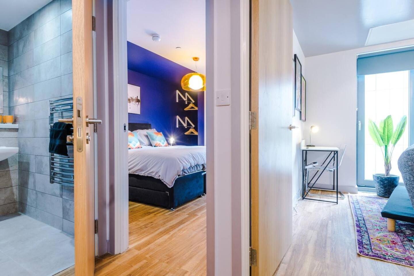 High Reviewed 1-Bed With Parking Central Location Liverpool Bagian luar foto